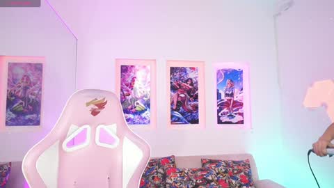 Kayra online show from February 2025 11:31:01 AM