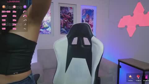 Kayra online show from October 2025 11:50:02 AM