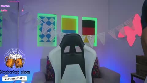 Kayra online show from October 2025 11:41:02 AM