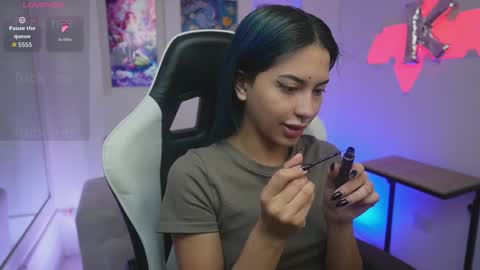 Kayra online show from November 2025 12:05:01 PM