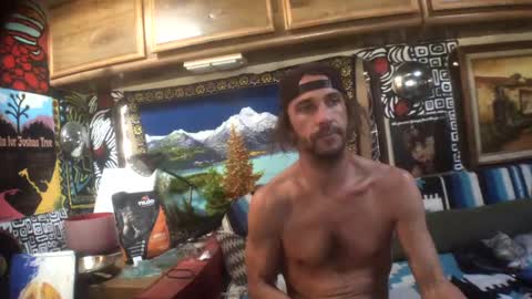 Kay online show from December 2024 08:32:01 PM