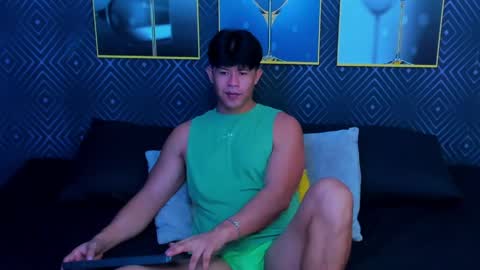 Snapshot of kazuya_nakamura chatting on June 2026 07:41:01 PM kazuya online show from June 2026 07:41:01 PM