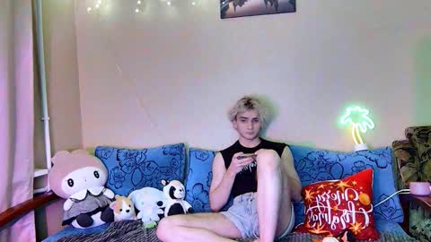 Snapshot of kazzu_daw chatting on January 2026 10:11:02 PM kazzu_daw online show from January 2026 10:11:02 PM