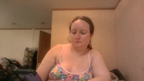 kcandler27 online show from October 2025 07:30:02 PM