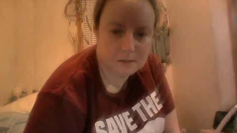 kcandler27 online show from October 2025 05:10:01 AM