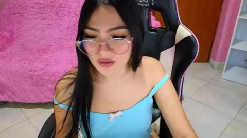 keeiity_moon online show from May 2026 05:31:01 PM