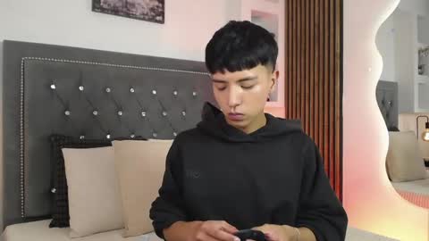 Snapshot of keen_nico chatting on April 2026 12:23:01 PM nico online show from April 2026 12:23:01 PM