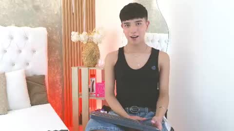 Snapshot of keen_nico chatting on June 2026 08:29:02 PM nico online show from June 2026 08:29:02 PM