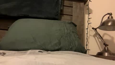 keepquietj online show from February 2025 01:11:02 PM