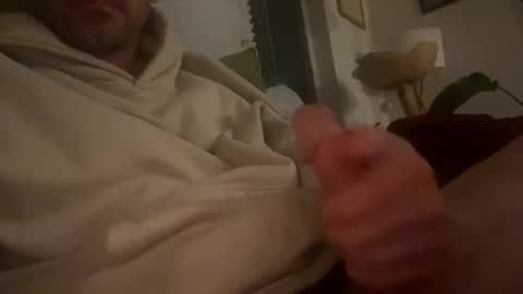 keepquietj online show from April 2026 06:19:01 AM