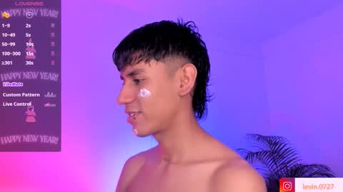 Alejandro Gonzalez online show from November 2025 03:42:02 AM