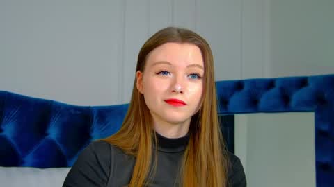 Keira online show from February 2025 06:33:01 AM