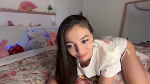 keira online show from November 2025 12:10:02 AM