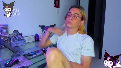 Keita moon online show from October 2025 10:00:02 PM