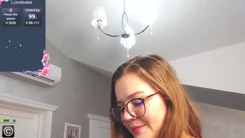 Snapshot of kellielowie chatting on January 2025 01:36:02 PM kellielowie online show from January 2025 01:36:02 PM