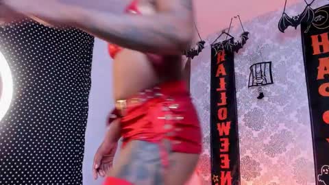 kelly__thomson online show from October 2025 11:10:02 PM