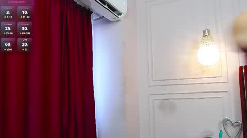 Kelly online show from November 2025 10:15:01 AM