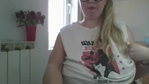 Emmie online show from April 2026 09:44:01 AM