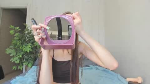 kelly_gerzikaaa online show from February 2026 03:17:01 AM