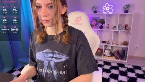 Snapshot of kelly_sunnn chatting on April 2026 08:12:02 AM Kelly online show from April 2026 08:12:02 AM