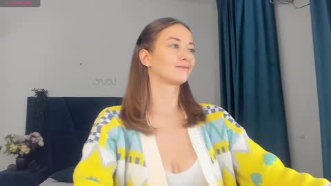 Kelly XO online show from December 2024 02:11:01 PM