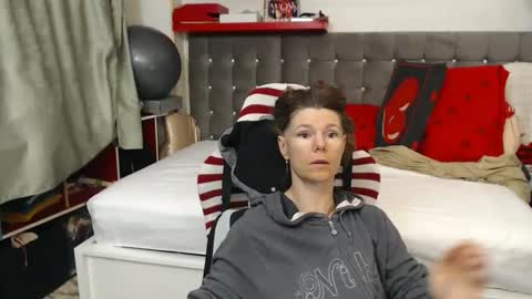 kelly online show from May 2026 12:29:02 AM