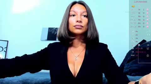 kellysmits online show from June 2026 05:10:02 PM