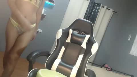 kimmy online show from January 2026 11:32:02 PM