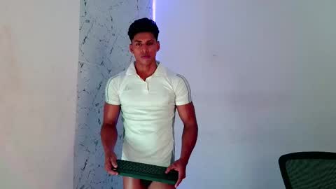 ken__owensx online show from September 2025 03:39:02 AM