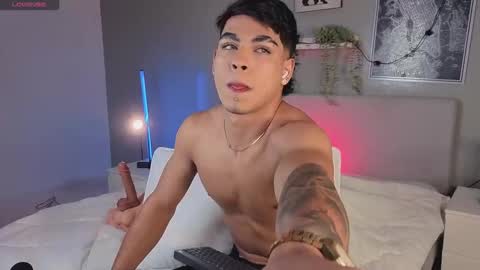   online show from October 2025 11:42:01 AM