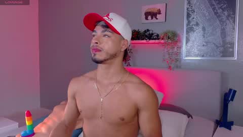 Snapshot of ken_boy_ chatting on June 2026 09:12:01 AM online show from June 2026 09:12:01 AM