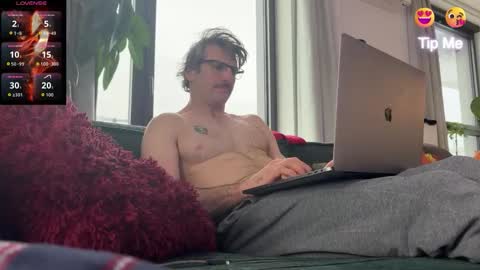 Snapshot of ken_davids chatting on January 2026 09:44:02 AM KenD online show from January 2026 09:44:02 AM