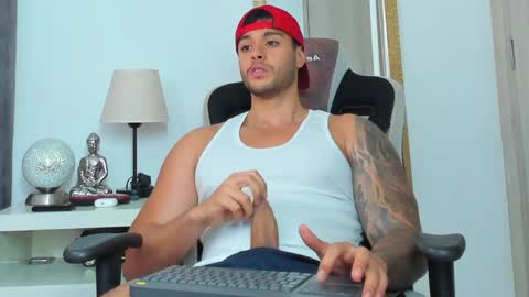 ken_mailik online show from April 2026 06:03:02 AM