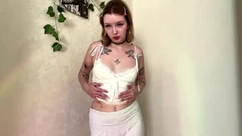 Snapshot of kenafetner chatting on May 2026 12:12:01 PM Mia online show from May 2026 12:12:01 PM