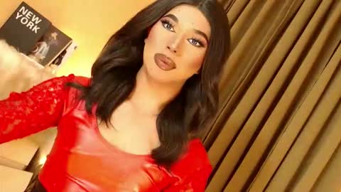 Ebony online show from October 2025 07:25:01 PM