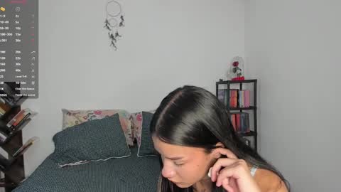 Snapshot of kendalgrey01 chatting on December 2024 03:01:01 PM Kendal online show from December 2024 03:01:01 PM