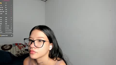 Snapshot of kendalgrey01 chatting on March 2025 03:31:01 PM Kendal online show from March 2025 03:31:01 PM