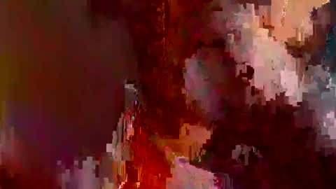 Snapshot of kendall_lenny chatting on December 2024 01:04:02 AM Lenny online show from December 2024 01:04:02 AM