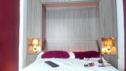 Kendal online show from February 2025 05:44:01 PM