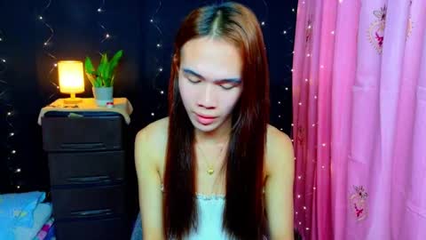 Kendall  online show from February 2026 04:56:02 PM