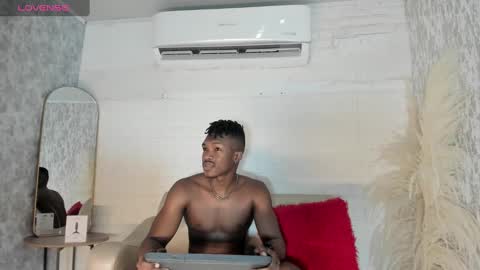 Kender online show from February 2025 12:45:02 PM