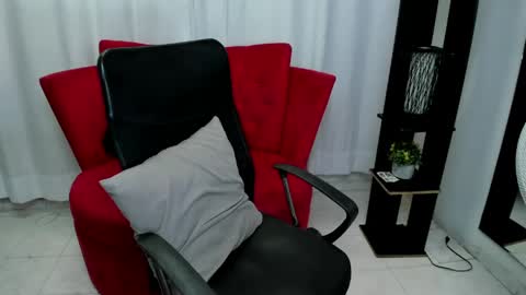 Snapshot of kendra_hot chatting on June 2026 10:04:01 PM Kendra Hot online show from June 2026 10:04:01 PM