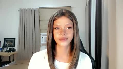 Snapshot of kendra_lunaxx chatting on February 2026 09:26:01 PM kendra_lunaxx online show from February 2026 09:26:01 PM