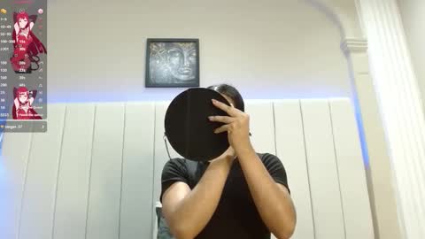 kendra_lux1 online show from December 2025 01:07:01 PM