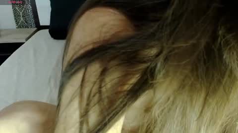 Snapshot of kendra_squirts chatting on July 2026 06:05:01 AM Kendra online show from July 2026 06:05:01 AM