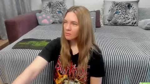 Snapshot of kendra_xx_ chatting on May 2026 11:46:01 PM Kendra online show from May 2026 11:46:01 PM