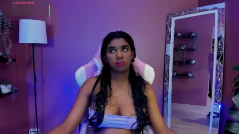 kendrachavez_ online show from November 2025 10:42:02 PM