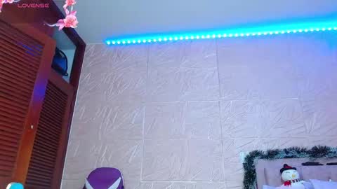 KENDRAPOTTER online show from January 2026 07:37:02 PM