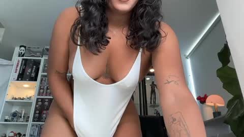 Hi Im kendra- onlyfans. isab2896 online show from May 2026 05:40:02 PM
