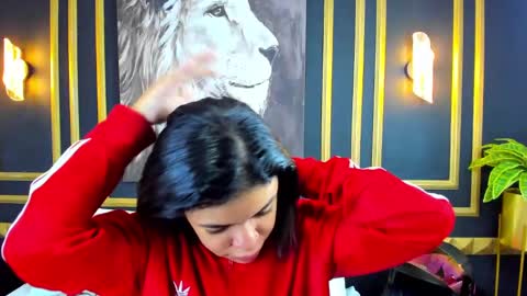 Kenia  online show from March 2025 12:12:01 PM